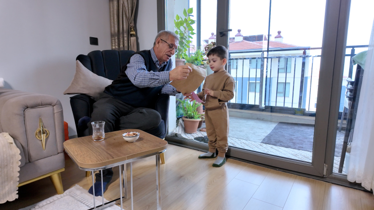 Bakan Kurum, küçük Yusuf ve dedesinin yeniden başlayan hikayesini paylaştı